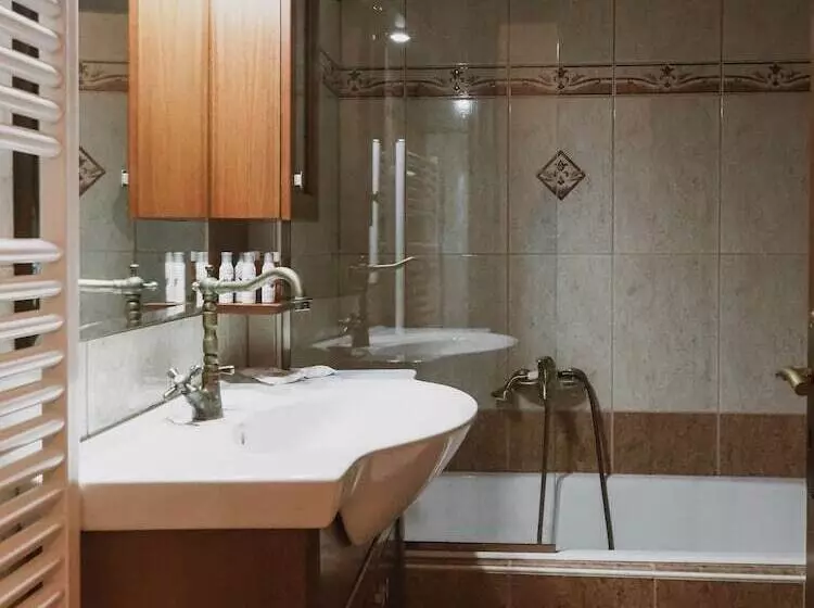 Majatalo Elati Leisure  Suites & Apartments