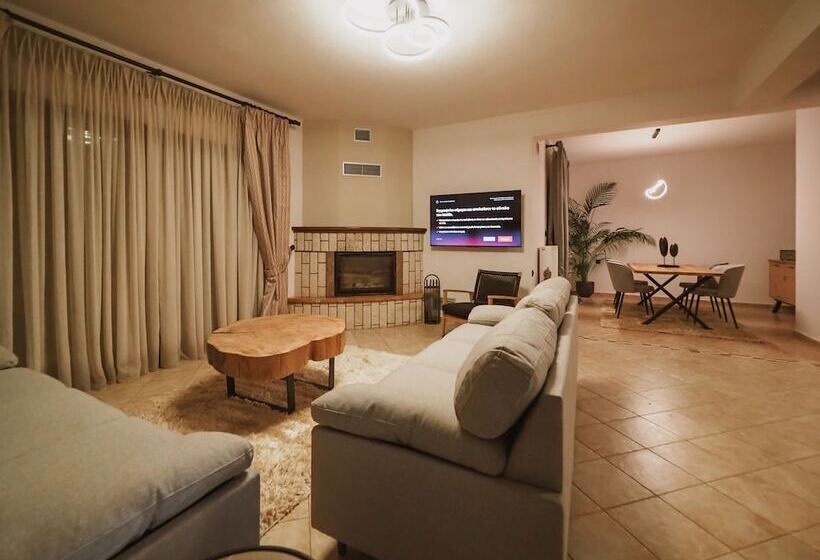 פנסיון Elati Leisure  Suites & Apartments