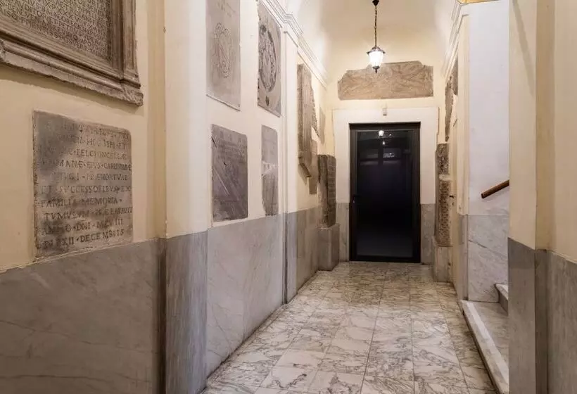 پانسیون Domus In Pantheon
