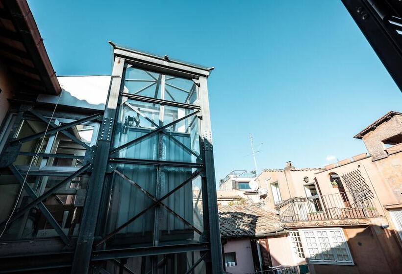 פנסיון Domus In Pantheon