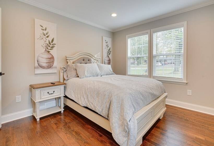 Powell Home W/ Fire Pit   5 Mi To Columbus Zoo!