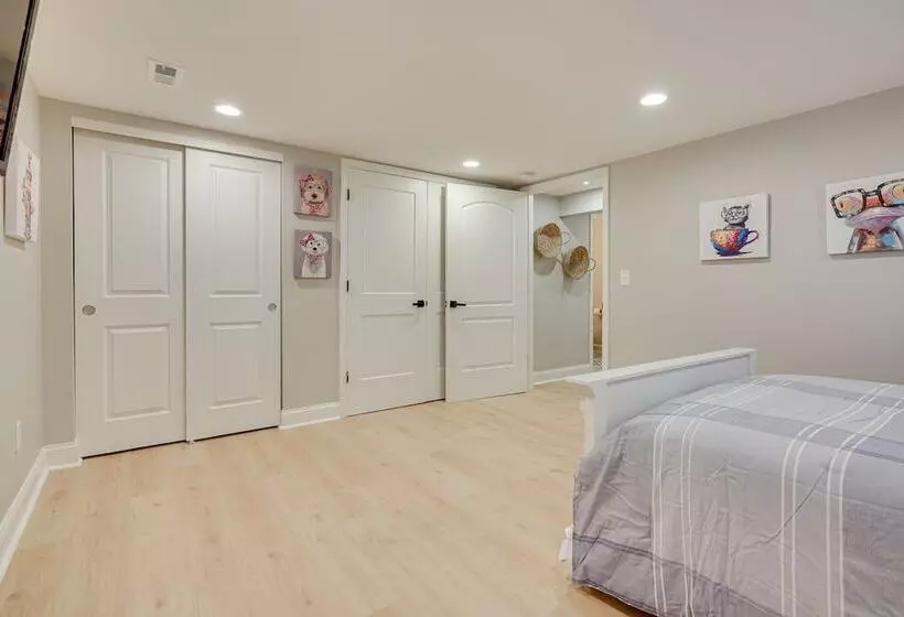 Powell Home W/ Fire Pit   5 Mi To Columbus Zoo!