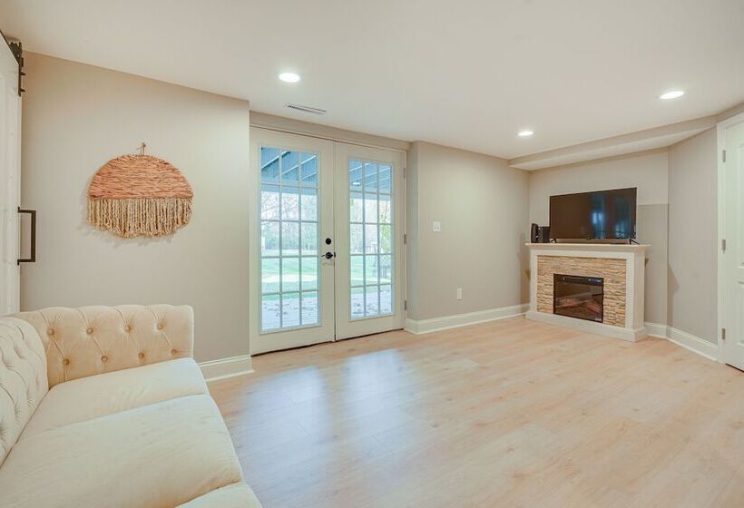 Powell Home W/ Fire Pit   5 Mi To Columbus Zoo!