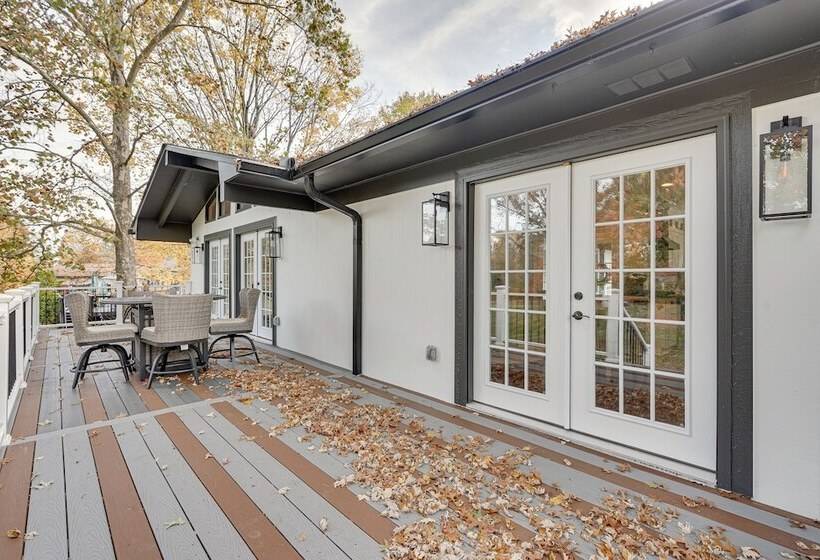 Powell Home W/ Fire Pit   5 Mi To Columbus Zoo!