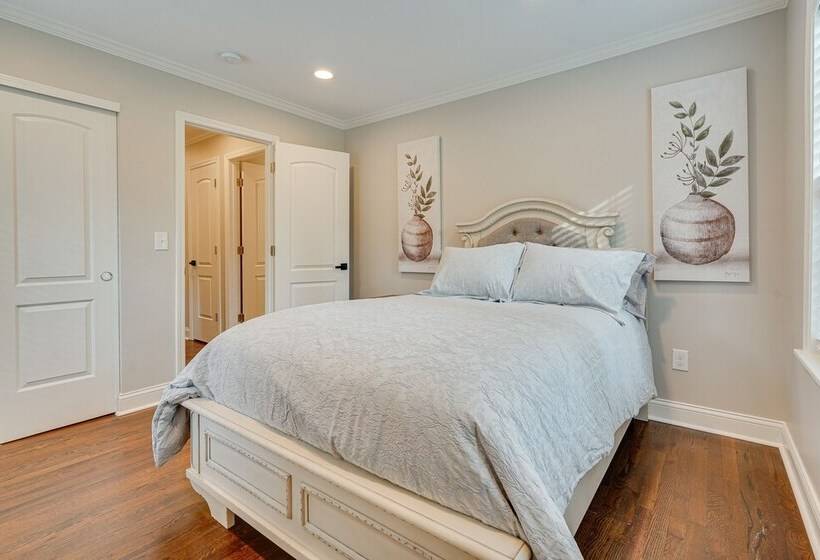 Powell Home W/ Fire Pit   5 Mi To Columbus Zoo!