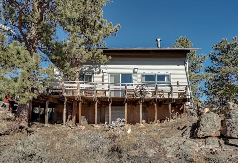 Red Feather Lakes Cabin W/ Deck & Views!