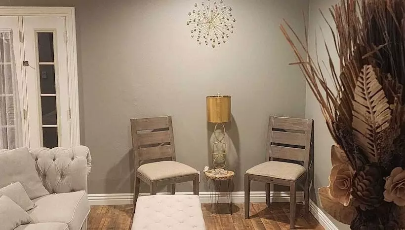 Residenssi Elias Generation