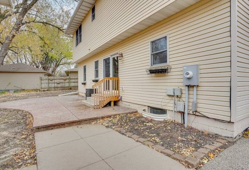 Richfield Home ~ 10 Mi To Central Minneapolis!