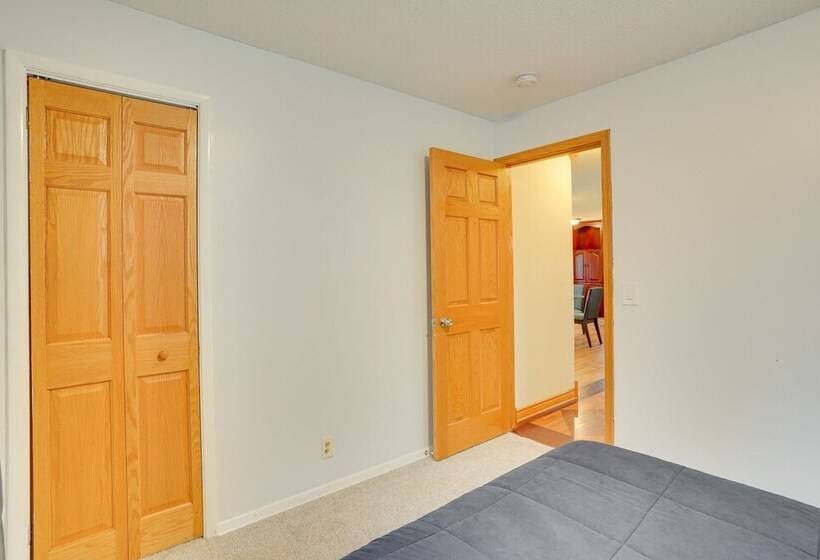 Richfield Home ~ 10 Mi To Central Minneapolis!