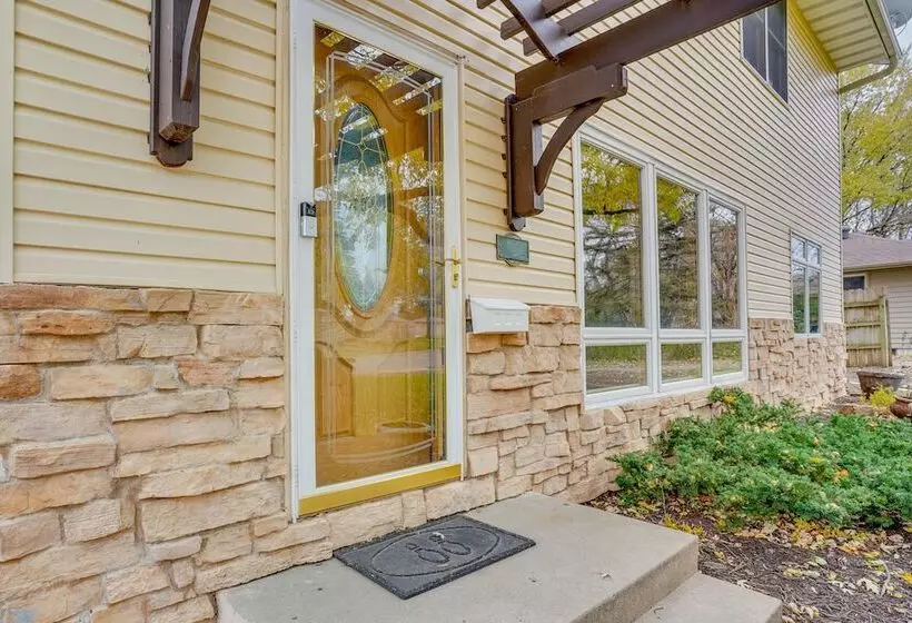 Richfield Home ~ 10 Mi To Central Minneapolis!