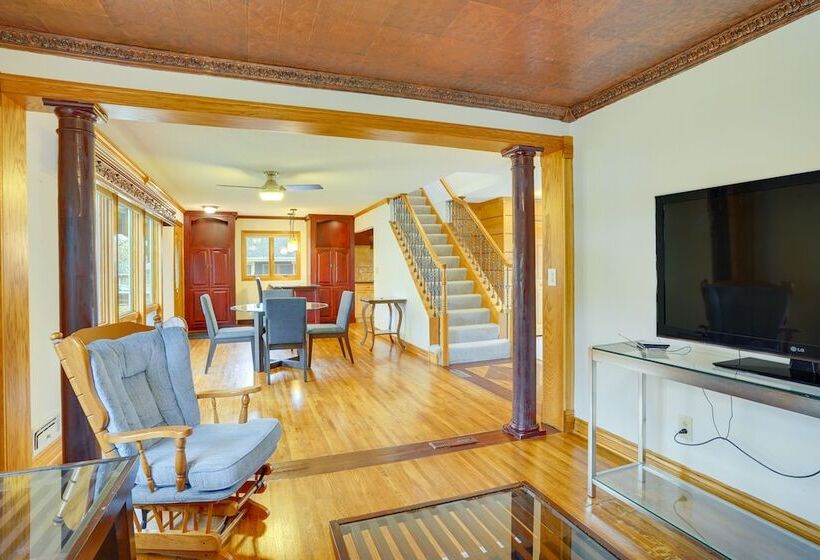 Richfield Home ~ 10 Mi To Central Minneapolis!