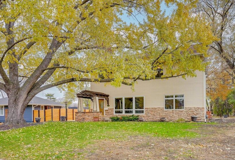 Richfield Home ~ 10 Mi To Central Minneapolis!