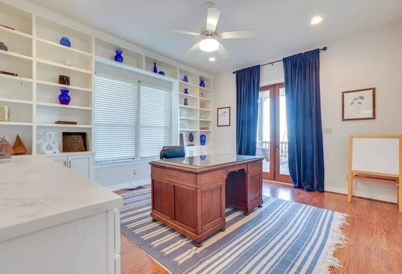 Scenic Canyon Lake Vacation Home Near Boat Ramp!