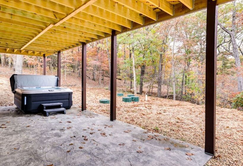 Spacious + Serene Camdenton Home W/ Hot Tub!