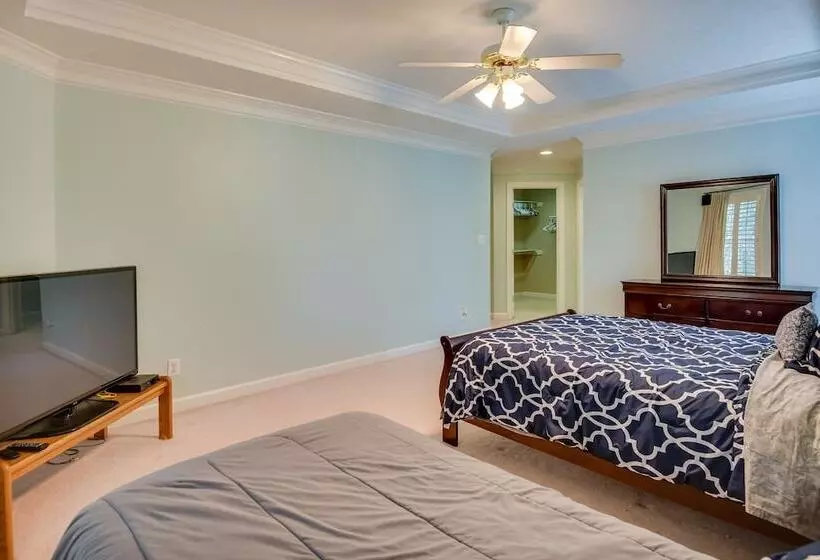 Spacious Smithfield Home W/ Screened Porch & Yard!