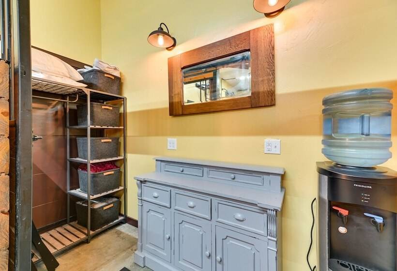 Unique Finger Lakes Converted Horse Barn W/ Patio!