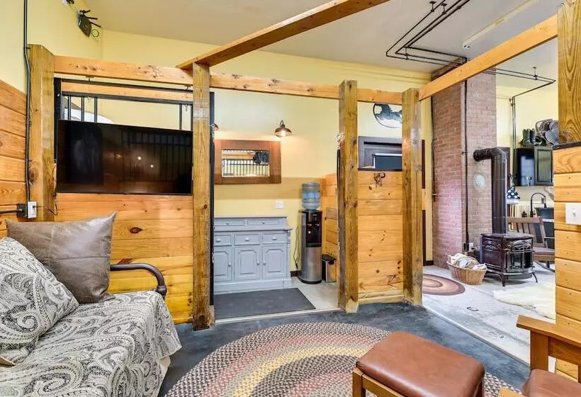 Unique Finger Lakes Converted Horse Barn W/ Patio!