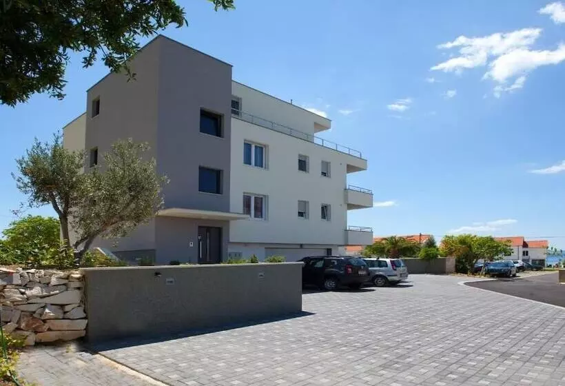 Apartments Villa Diamond