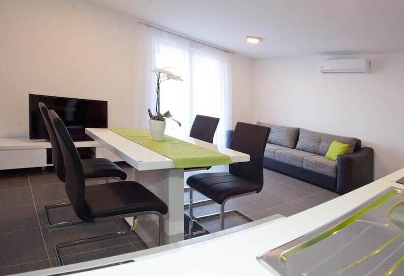 Apartments Villa Diamond