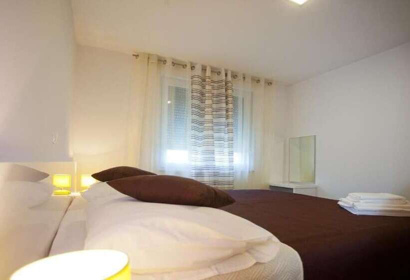 Apartments Villa Diamond