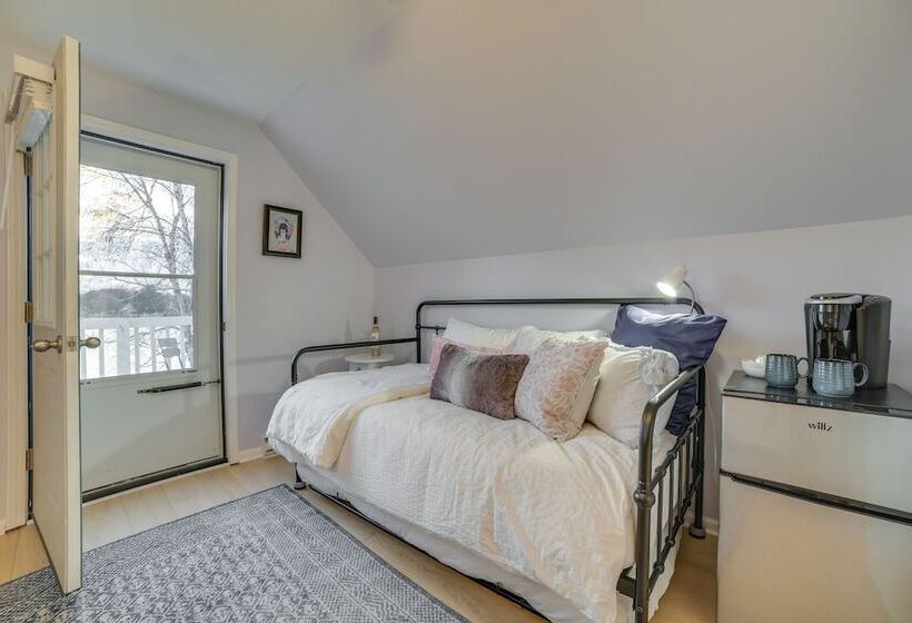 Waterfront Lake City Home W/ Deck & Boat Dock!