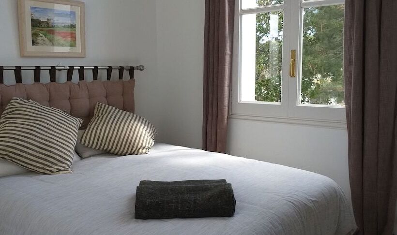 تختخواب و صبحانه Gallo Colorao Adults Only