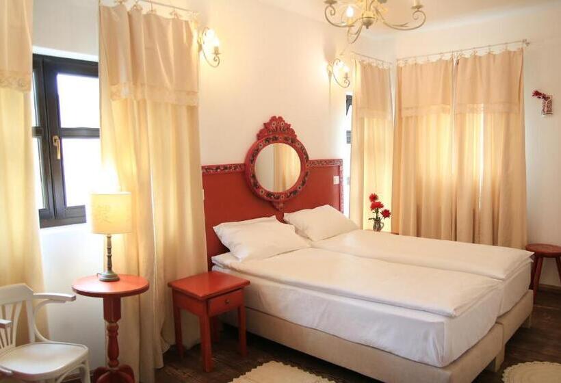 住宿加早餐  Pastel Chalet