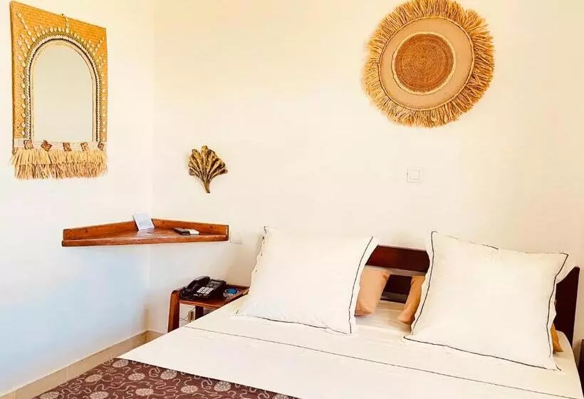 هتل Le Nouvel Eden