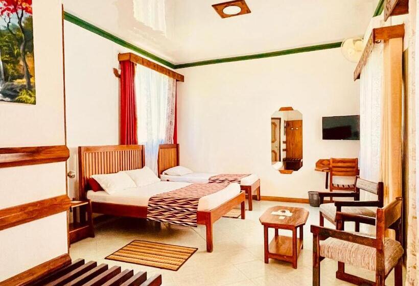 Hotel Le Nouvel Eden