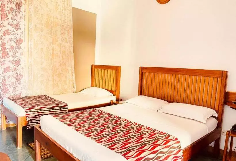 هتل Le Nouvel Eden