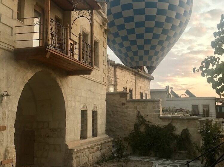 هتل Naraca Cave House