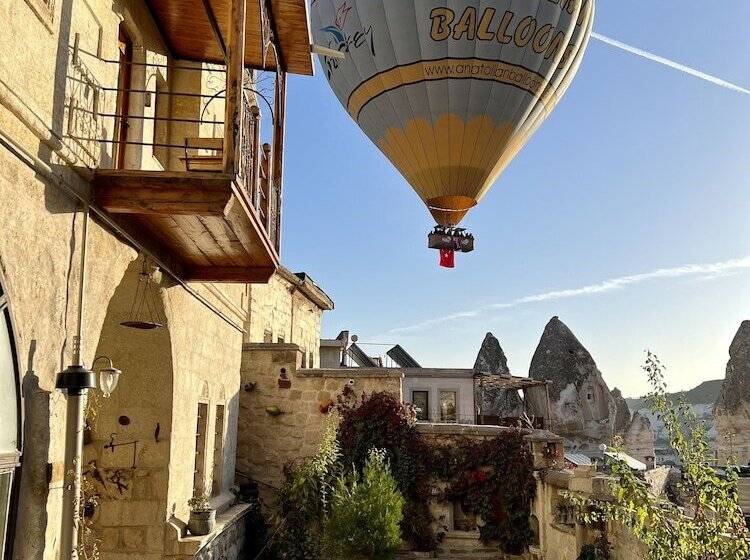 هتل Naraca Cave House