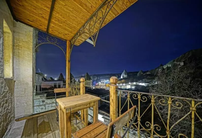 هتل Naraca Cave House