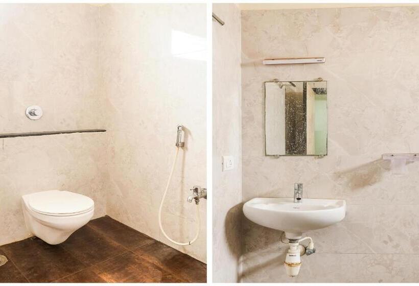 Hotel Oyo Karthikeya Pride