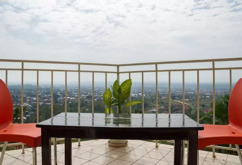 هتل Springs International