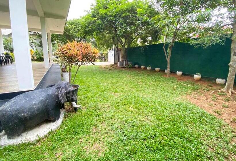 Otel Swell Residence