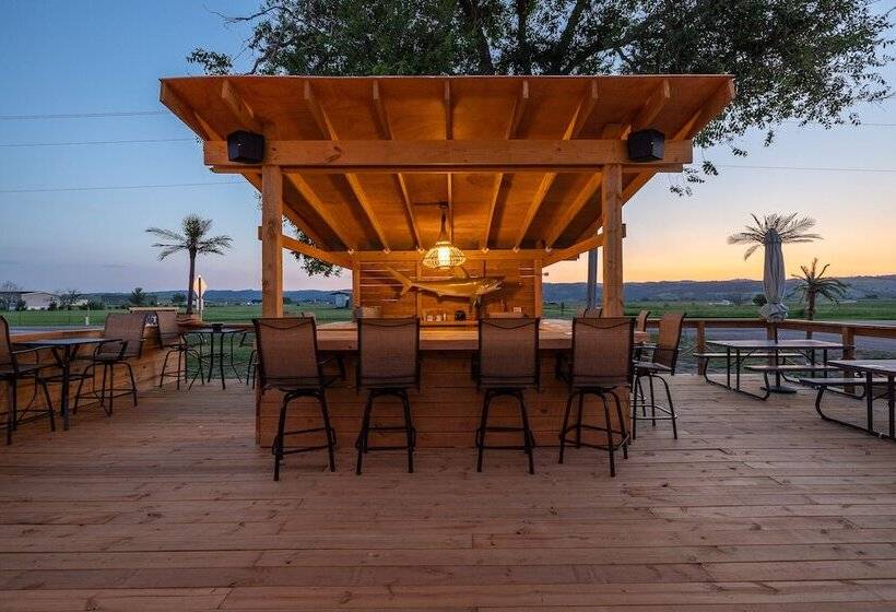 فندق The Lodge At Angostura