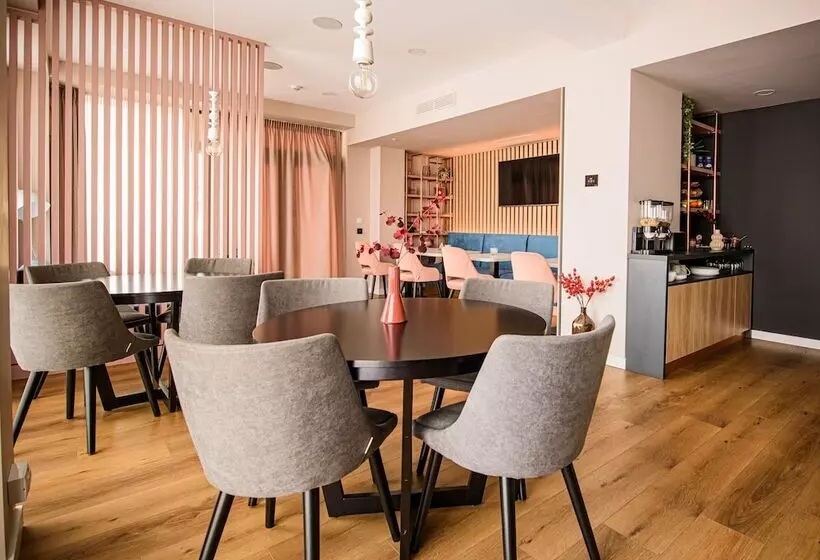 ホテル Vila Sarisa