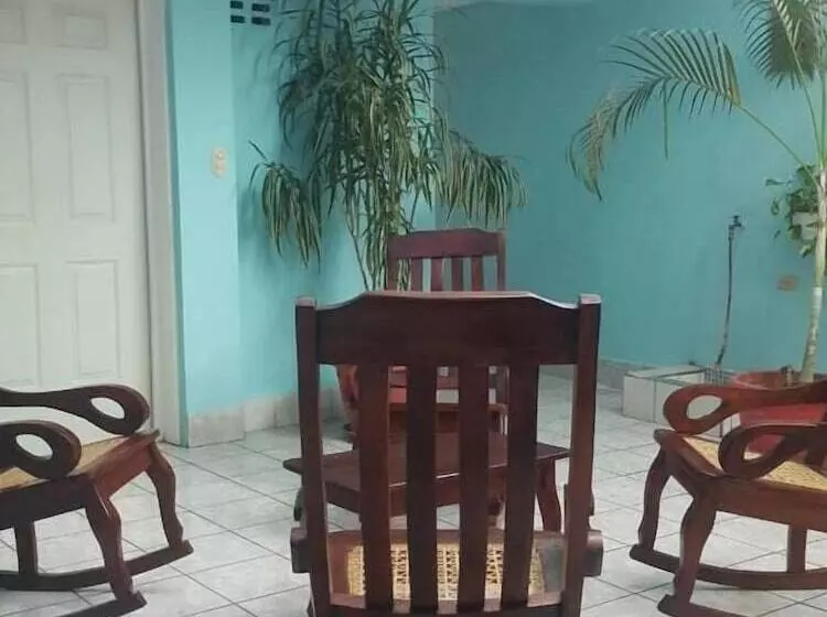 پانسیون Centro Yayabo