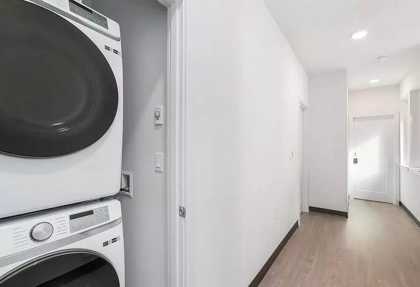 پانسیون Darth Vader S Death Star Suite