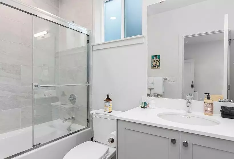 پانسیون Darth Vader S Death Star Suite
