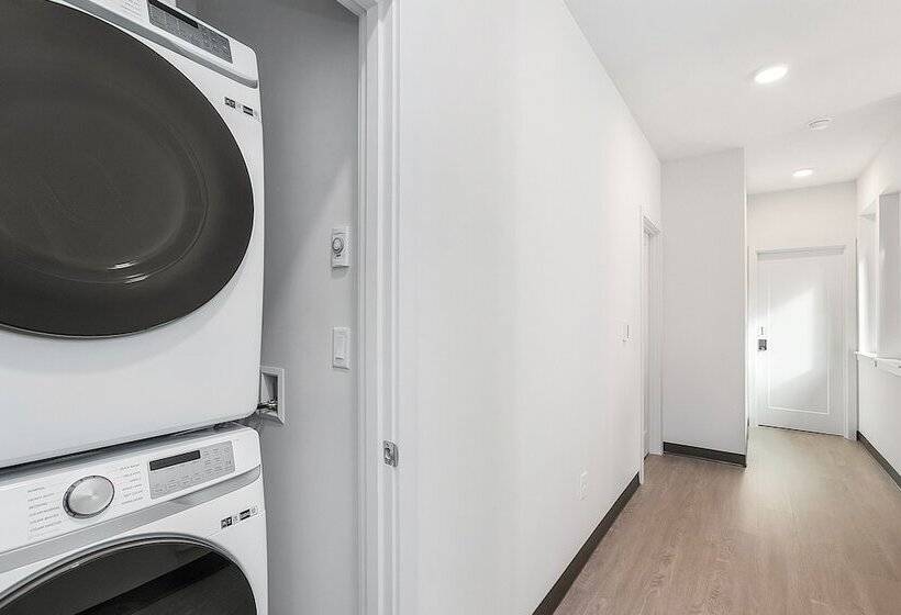 پانسیون Darth Vader S Death Star Suite