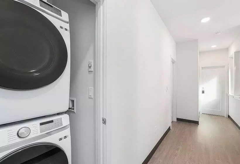 پانسیون Darth Vader S Death Star Suite