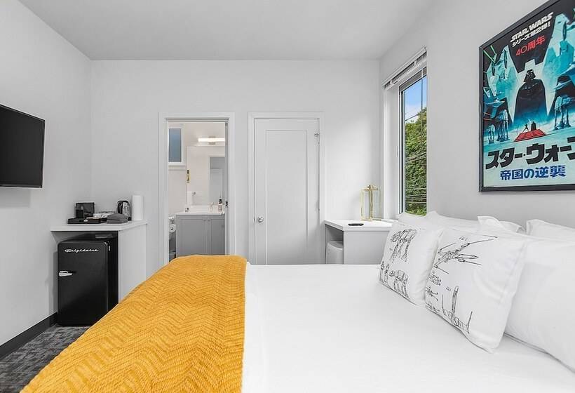 پانسیون Darth Vader S Death Star Suite