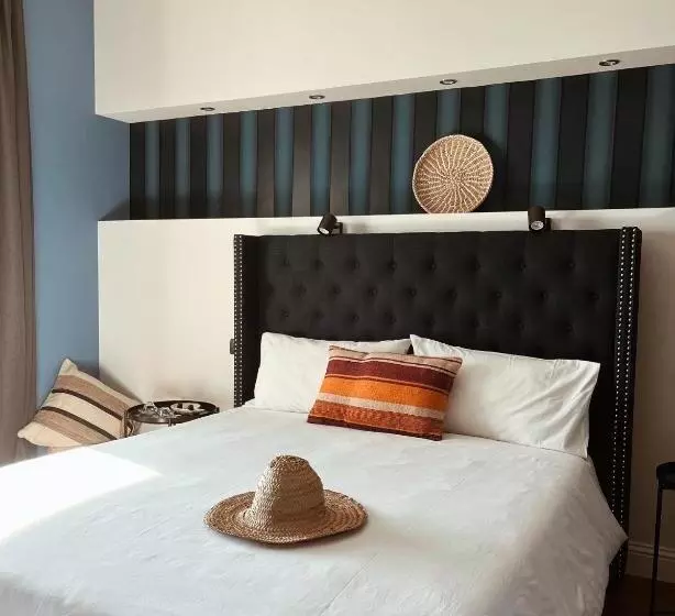 پانسیون Kero Luxury Rooms