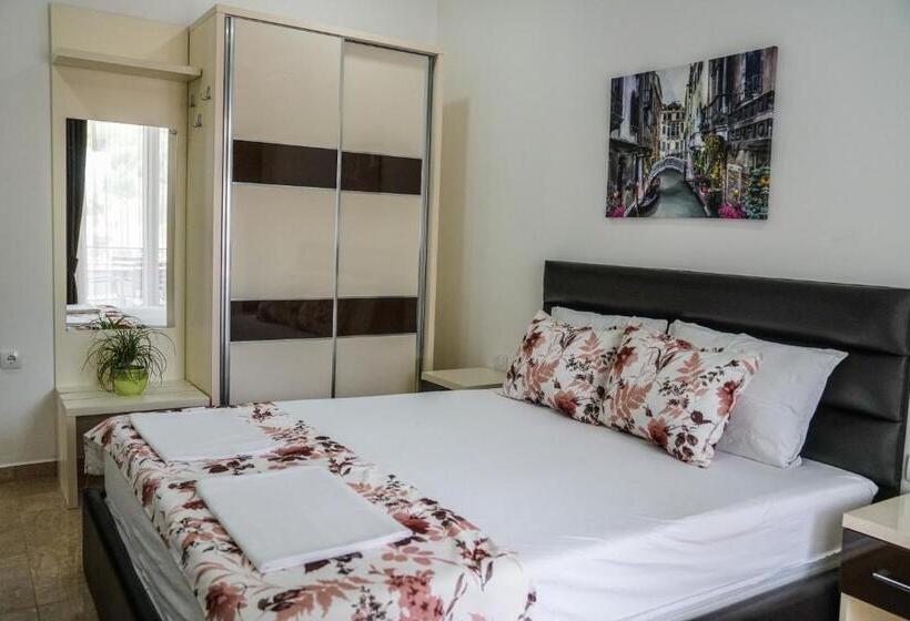 پانسیون Marini Casa