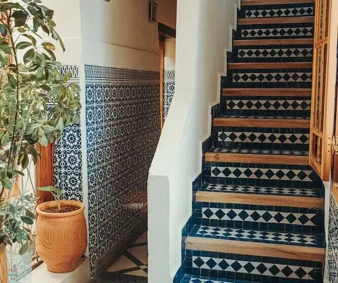 پانسیون Riad Taj Salma