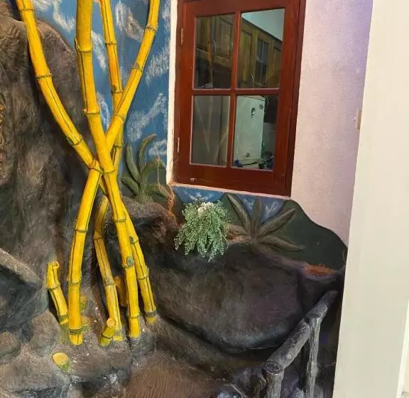 ペンション The Serene House