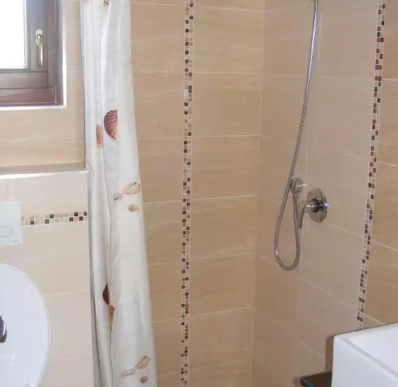 Majatalo Zsuzsanna Paraszthaz