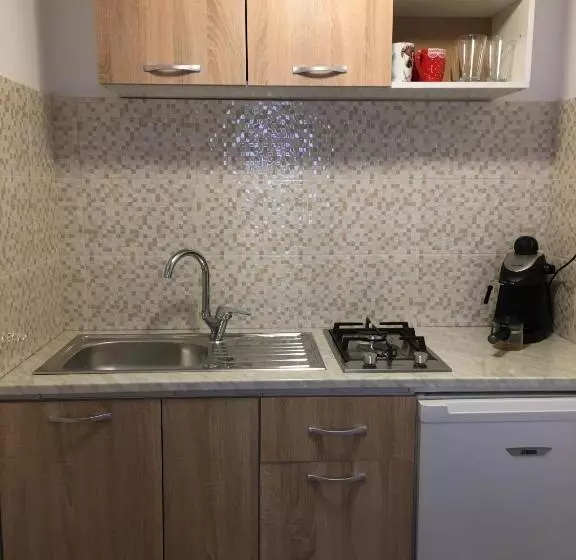 Majatalo Zsuzsanna Paraszthaz